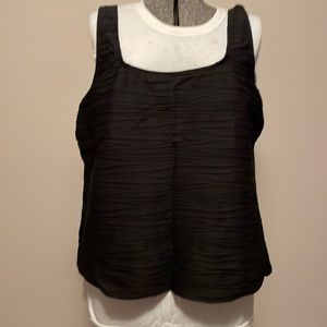 Tankini swimsuit top. Lands End. Size 18w. Black. Excellent condition.